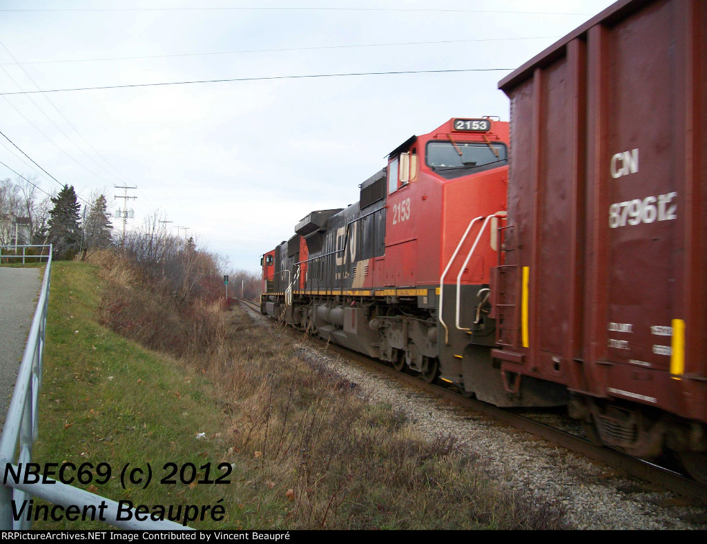 CN 2153 on the 403 West